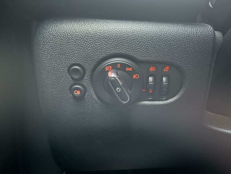 MINI One 1.5 OPF Facelift Full-LED/Carplay/Gps/Virtual/PDC Leconte Motors