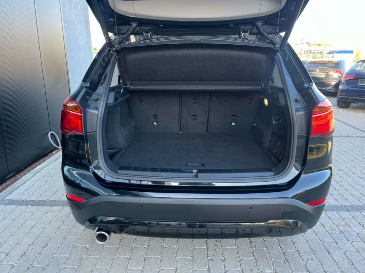 BMW X1 1.5iA sDrive18 Facelift Panodak/Sportzetels/Camera Leconte Motors