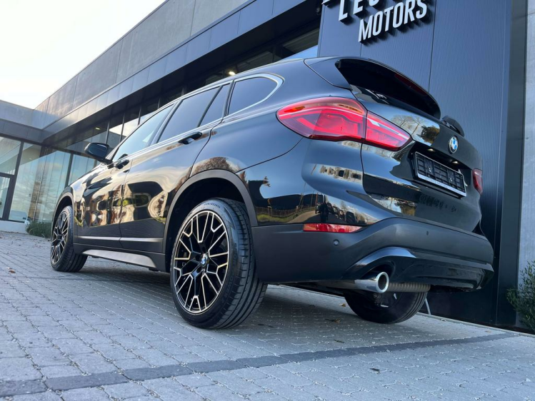 BMW X1 1.5iA sDrive18 Facelift Panodak/Sportzetels/Camera Leconte Motors