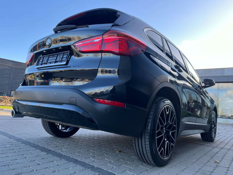 BMW X1 1.5iA sDrive18 Facelift Panodak/Sportzetels/Camera Leconte Motors