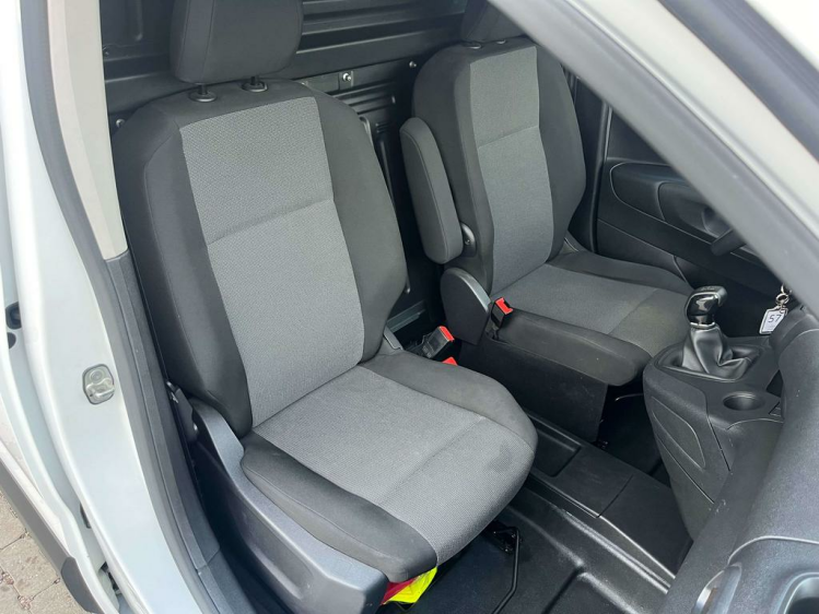 Peugeot Partner 1.5HDI L2 Lichte Vracht Verlengd Carplay/Gps/Cruis Leconte Motors