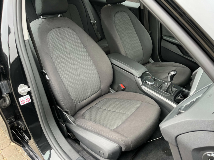 BMW 118 118i Full-LED/Navigatie/Carplay/Zetelverwarming/.. Leconte Motors