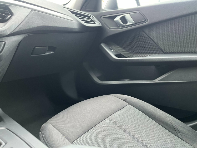 BMW 118 118i Full-LED/Navigatie/Carplay/Zetelverwarming/.. Leconte Motors