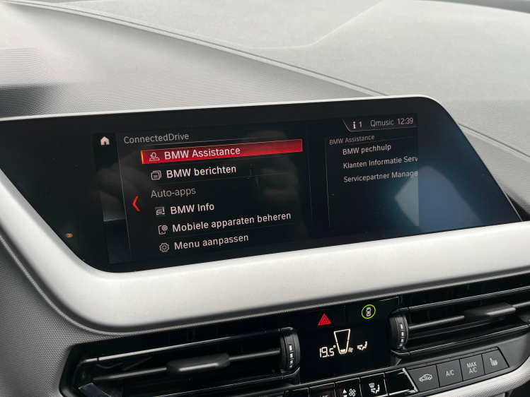 BMW 118 118i Full-LED/Navigatie/Carplay/Zetelverwarming/.. Leconte Motors