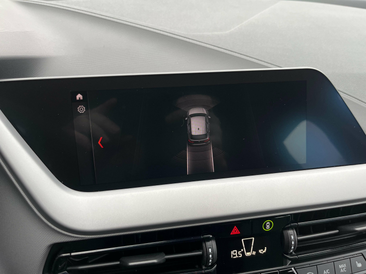 BMW 118 118i Full-LED/Navigatie/Carplay/Zetelverwarming/.. Leconte Motors