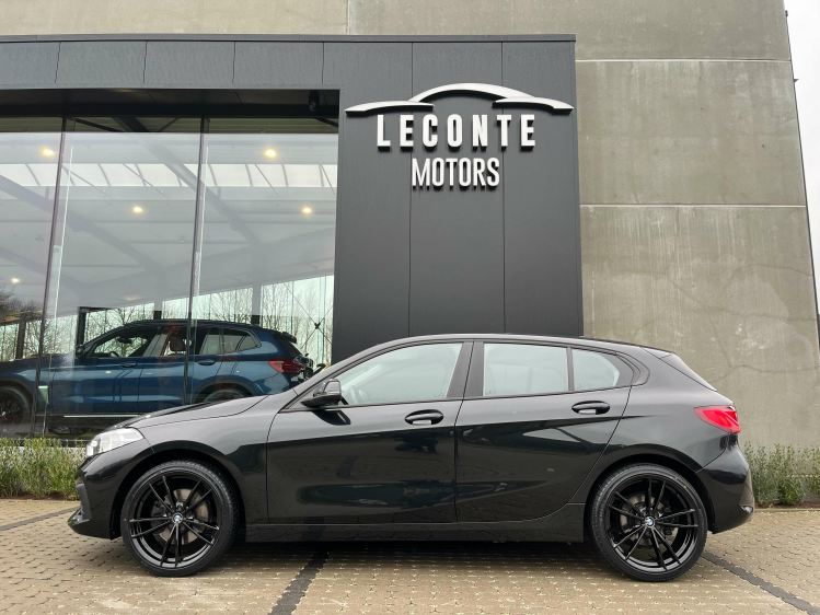 BMW 118 118i Full-LED/Navigatie/Carplay/Zetelverwarming/.. Leconte Motors
