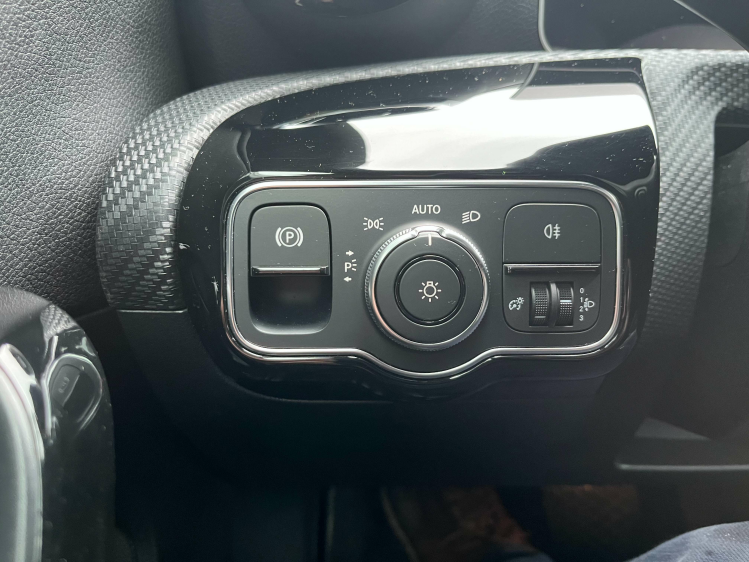 Mercedes-Benz A 180 iA DCT Lederen-Sportzetels/Navigatie/Camera/Cruise Leconte Motors