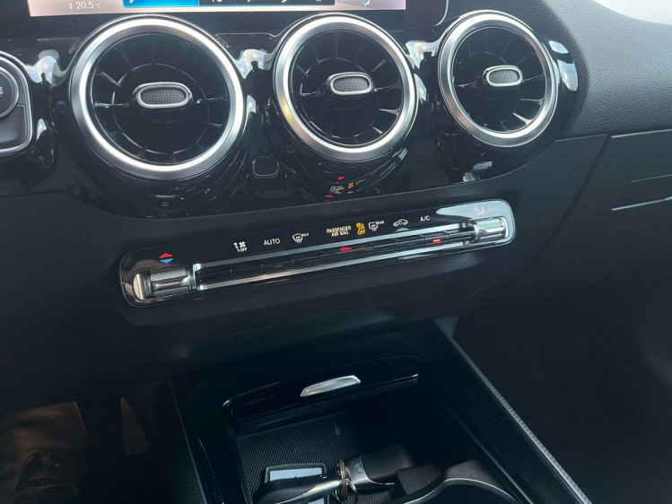 Mercedes-Benz B 180 iA DCT Leder/Widescreen/Navigatie/Camera/Cruise... Leconte Motors