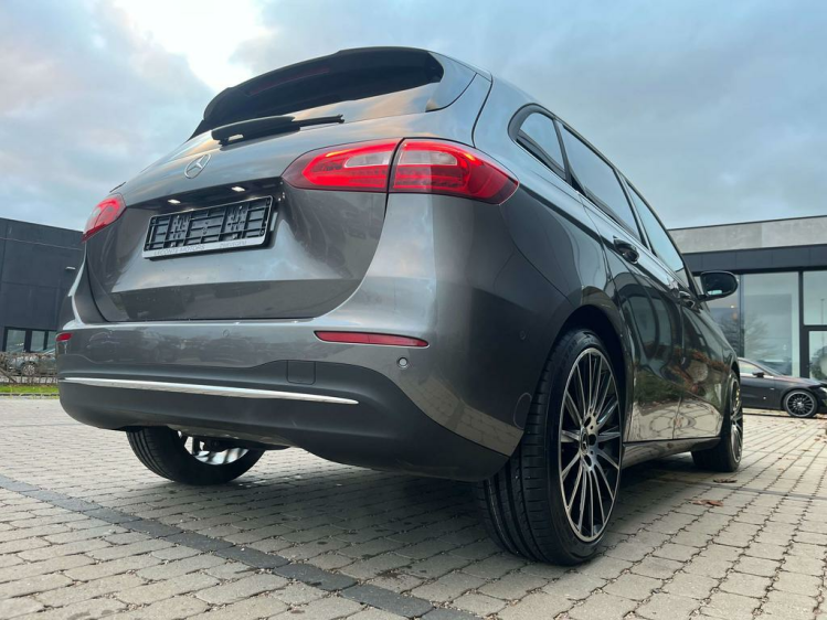 Mercedes-Benz B 180 iA DCT Leder/Widescreen/Navigatie/Camera/Cruise... Leconte Motors