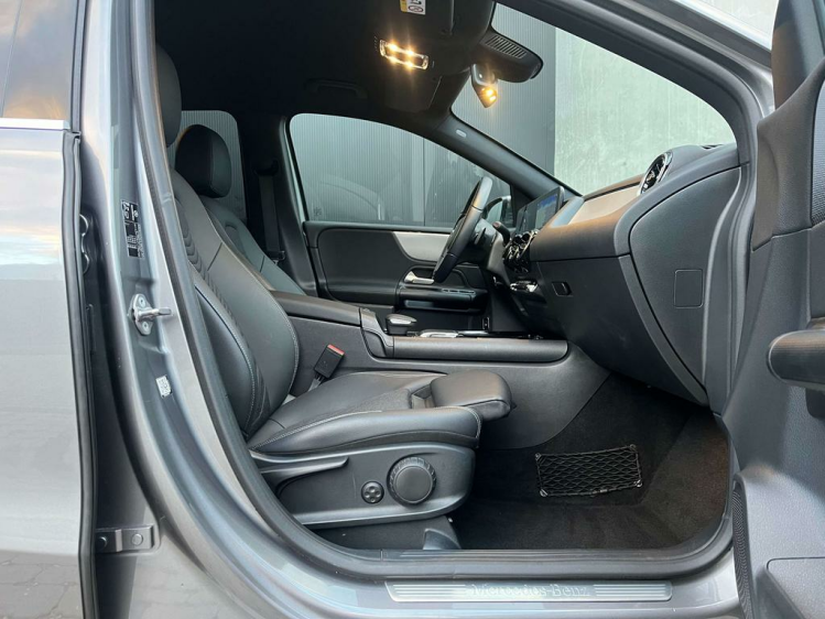 Mercedes-Benz B 180 iA DCT Leder/Widescreen/Navigatie/Camera/Cruise... Leconte Motors