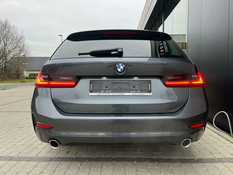BMW 318 Touring 318iA Sportzetels/Sfeerverlichting/DAB+... Leconte Motors