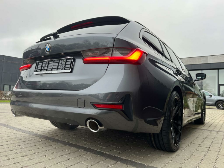 BMW 318 Touring 318iA Sportzetels/Sfeerverlichting/DAB+... Leconte Motors