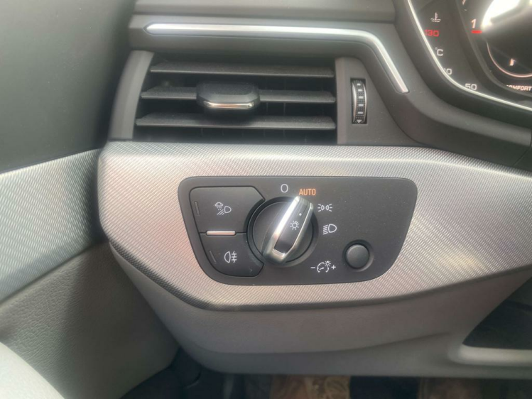 Audi A4 40 TDi S tronic Virtual-Cockpit/Matrix/Leder/Gps! Leconte Motors