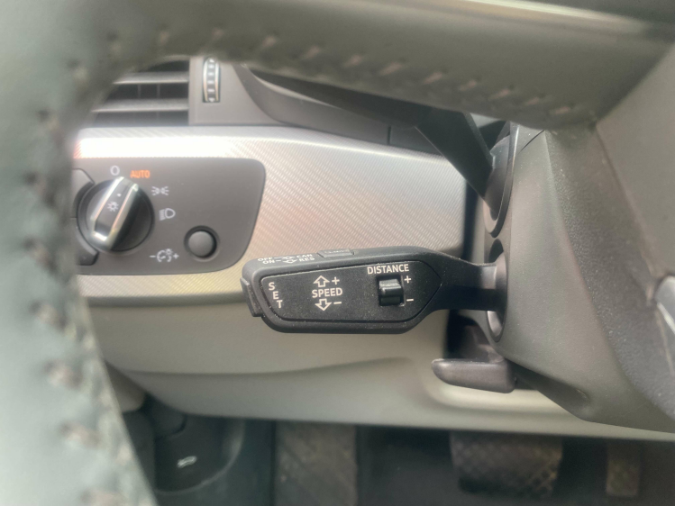 Audi A4 40 TDi S tronic Virtual-Cockpit/Matrix/Leder/Gps! Leconte Motors
