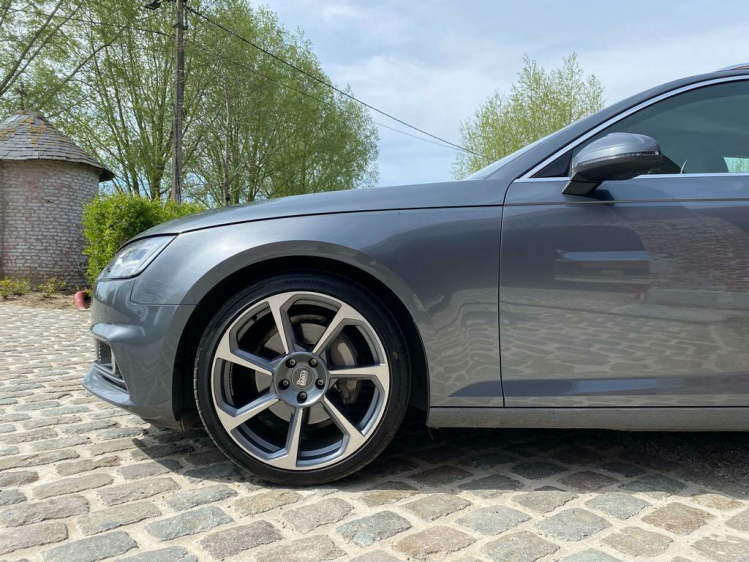 Audi A4 40 TDi S tronic Virtual-Cockpit/Matrix/Leder/Gps! Leconte Motors