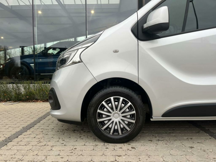 Renault Trafic Dubbele Cabine L2 Verlengd 5-zit/Gps/Trekhaak/CAM Leconte Motors