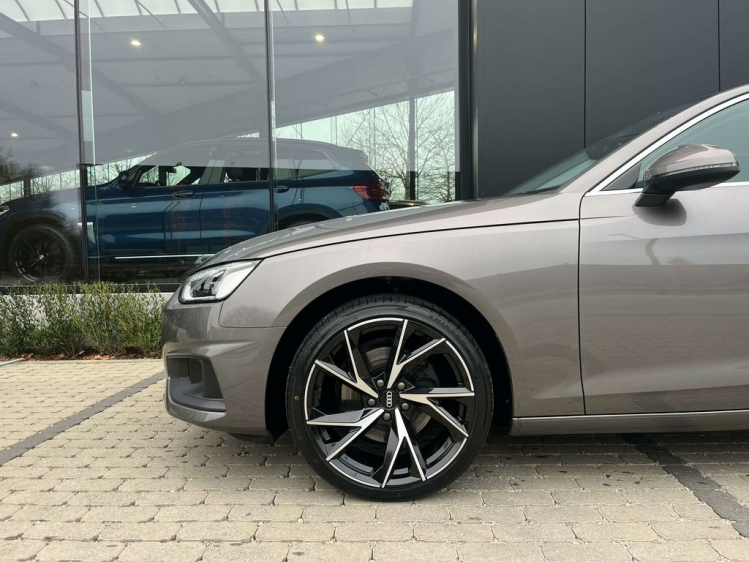 Audi A4 Avant 35 TFSI S tronic Virtual/Full-LED/Leder/Gps Leconte Motors