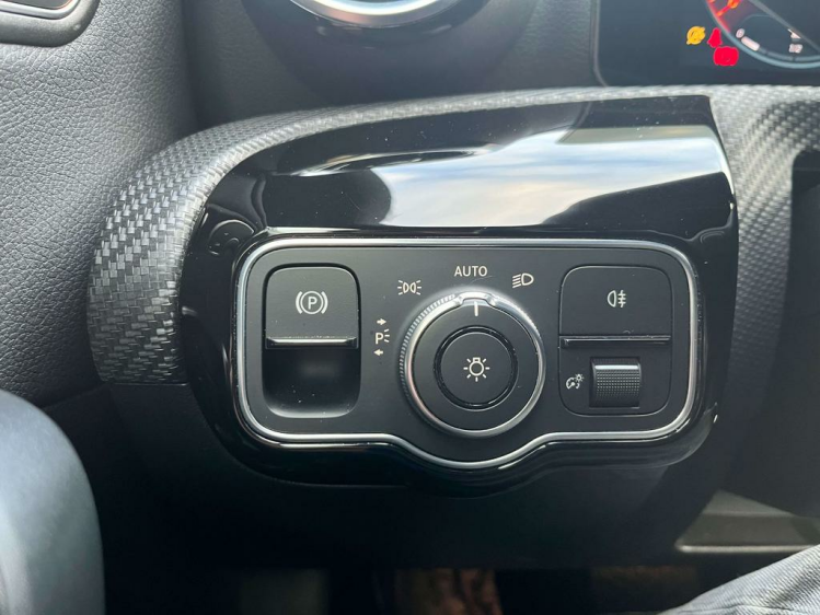 Mercedes-Benz CLA 200 iA DCT Shooting Brake Widescreen/Carplay/Camera/.. Leconte Motors