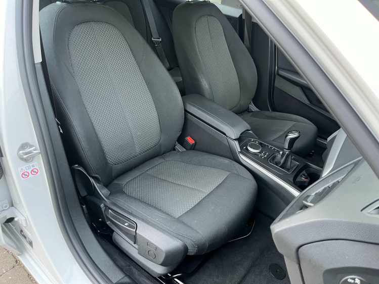 BMW 116 116i Full-LED/Navigatie/Carplay/DAB+/Cruise/PDC... Leconte Motors