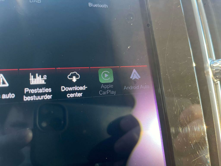 Volvo XC40 2.0 T4 Momentum Pro Geartronic Panodak/Leder/CAM.. Leconte Motors