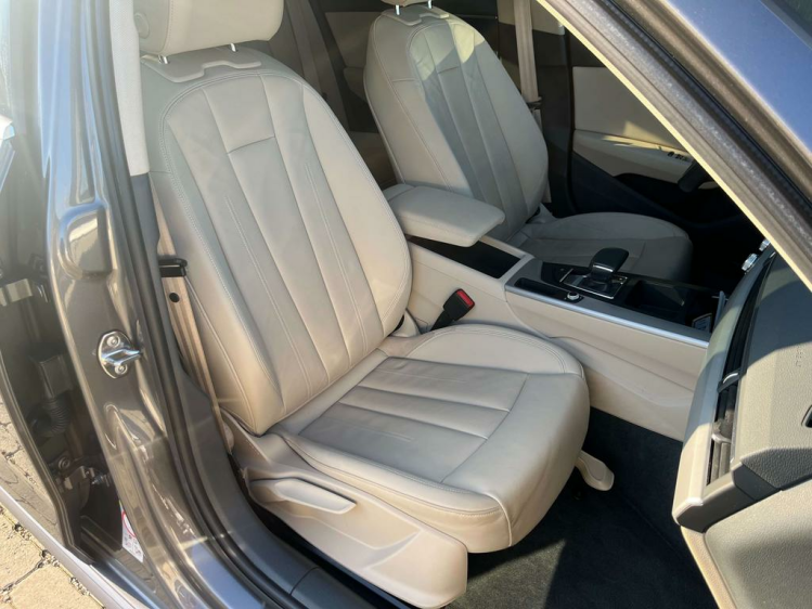 Audi A4 Avant 35 TFSI Avant S-Tronic Virtual/Leder/Trekhk Leconte Motors