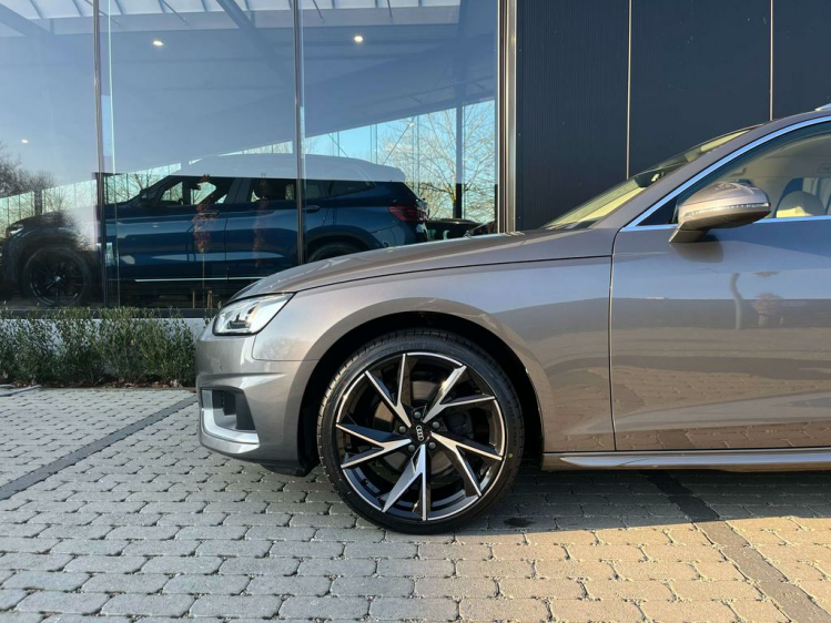 Audi A4 Avant 35 TFSI Avant S-Tronic Virtual/Leder/Trekhk Leconte Motors