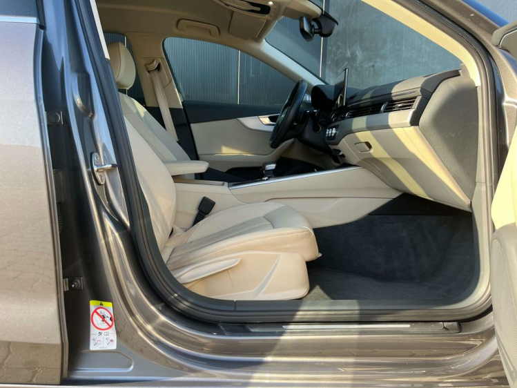 Audi A4 Avant 35 TFSI Avant S-Tronic Virtual/Leder/Trekhk Leconte Motors