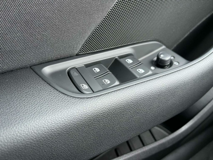 Audi A3 Sportback 30 TFSI S tronic Xenon/Gps/Cruise/PDC/.. Leconte Motors