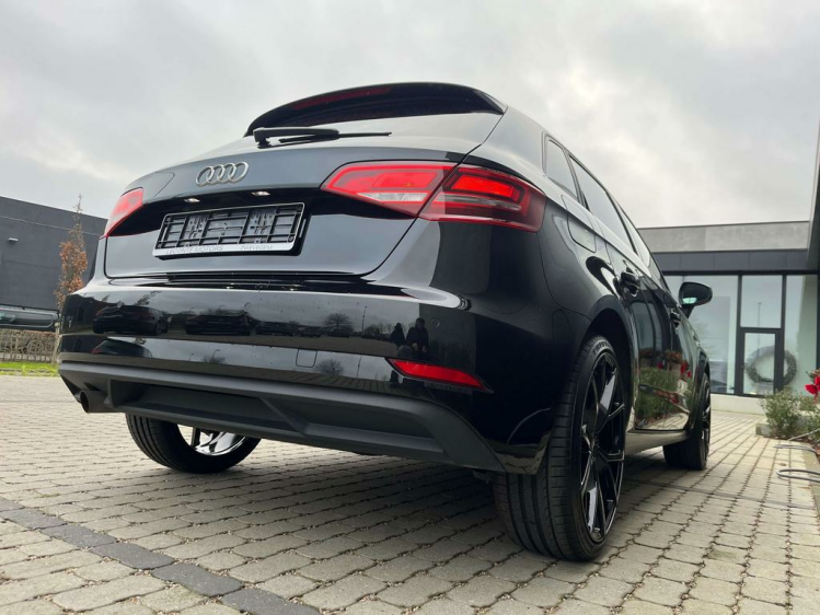 Audi A3 Sportback 30 TFSI S tronic Xenon/Gps/Cruise/PDC/.. Leconte Motors