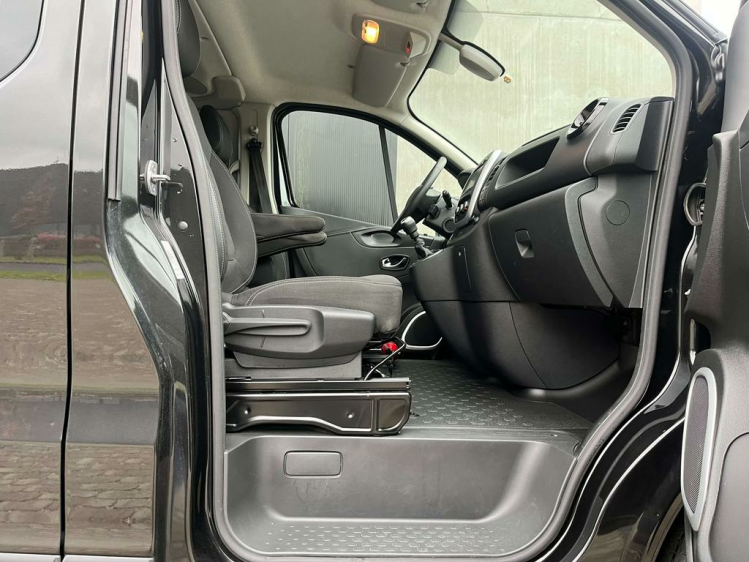 Renault Trafic Dubbele Cabine L2 Verlengd Gps/Trekhaak/Camera..! Leconte Motors