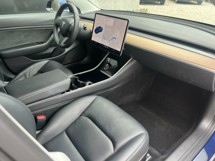 Tesla Model 3 75 kWh Dual Motor Long Range AWD 498PK Leconte Motors