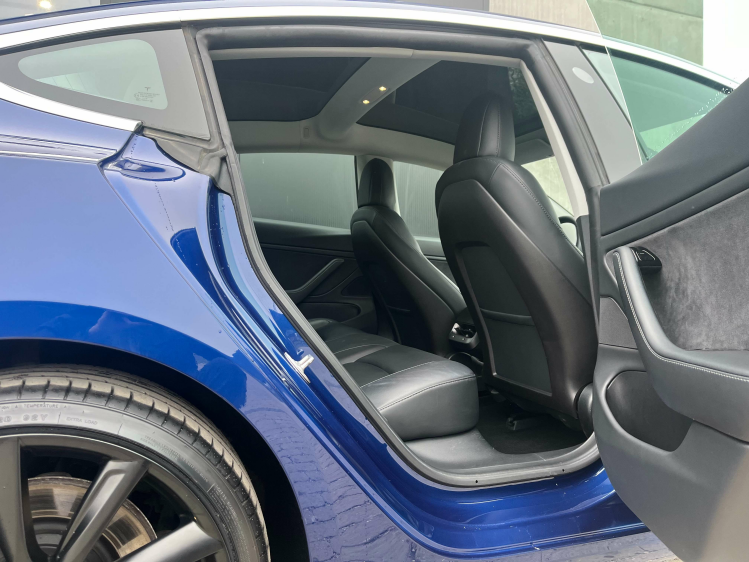 Tesla Model 3 75 kWh Dual Motor Long Range AWD 498PK Leconte Motors