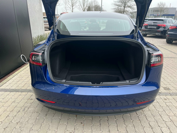 Tesla Model 3 75 kWh Dual Motor Long Range AWD 498PK Leconte Motors