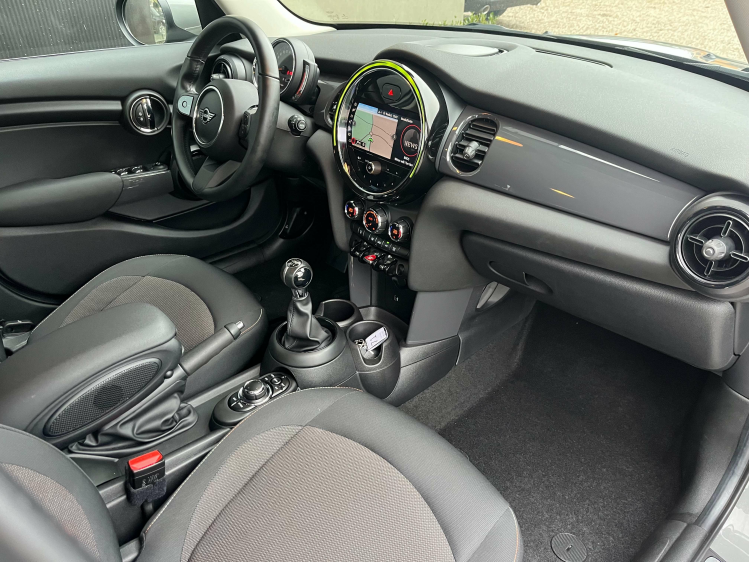 MINI One 1.5i Facelift 5D Full-LED/Carplay/Gps/Cruise/PDC.. Leconte Motors