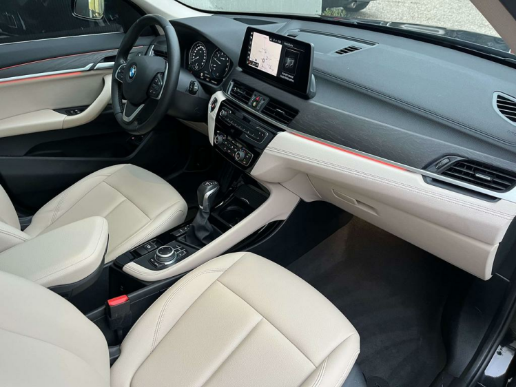 BMW X1 1.5iA xDrive25e X-Line Panodak/Leder/HUD/Camera... Leconte Motors