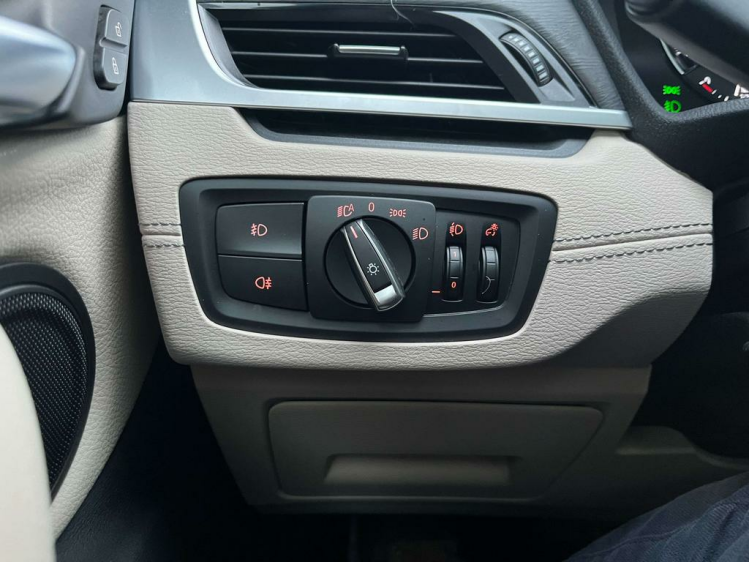 BMW X1 1.5iA xDrive25e X-Line Panodak/Leder/HUD/Camera... Leconte Motors