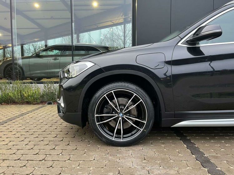 BMW X1 1.5iA xDrive25e X-Line Panodak/Leder/HUD/Camera... Leconte Motors