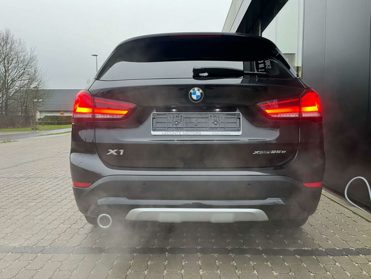 BMW X1 1.5iA xDrive25e X-Line Panodak/Leder/HUD/Camera... Leconte Motors