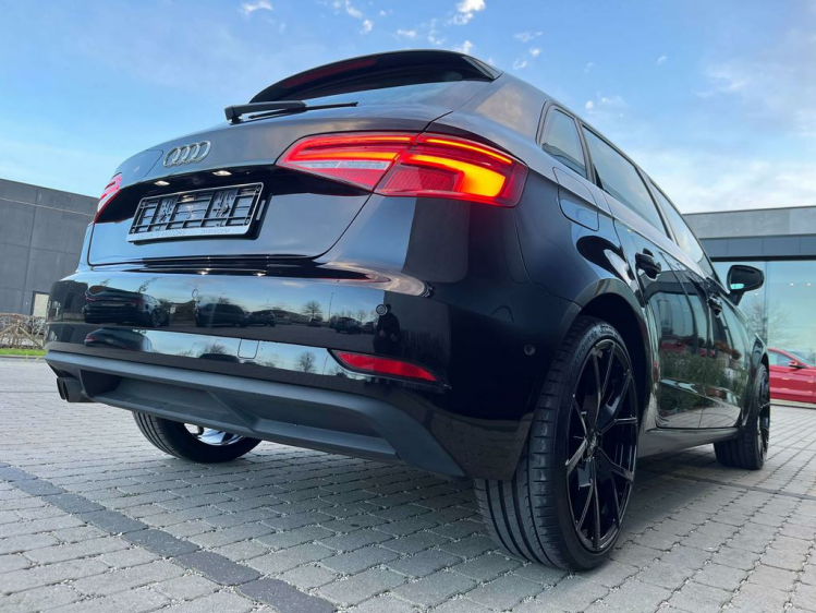 Audi A3 Sportback 35 TFSI S-Tronic Virtual/LED/Sportzetels Leconte Motors