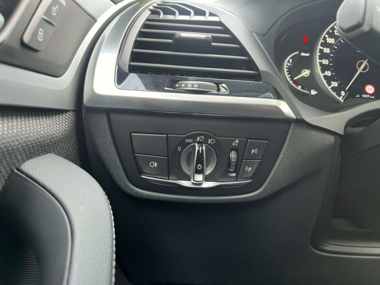 BMW X3 2.0 dA sDrive18 Navi-Pro/Sportzetels/Carplay/HUD.. Leconte Motors