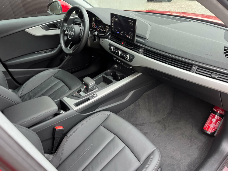 Audi A4 Avant 35 TFSI S-Tronic Virtual/Leder/LED/Camera..! Leconte Motors