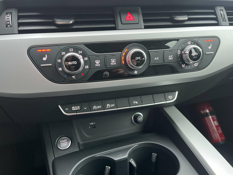 Audi A4 Avant 35 TFSI S-Tronic Virtual/Leder/LED/Camera..! Leconte Motors