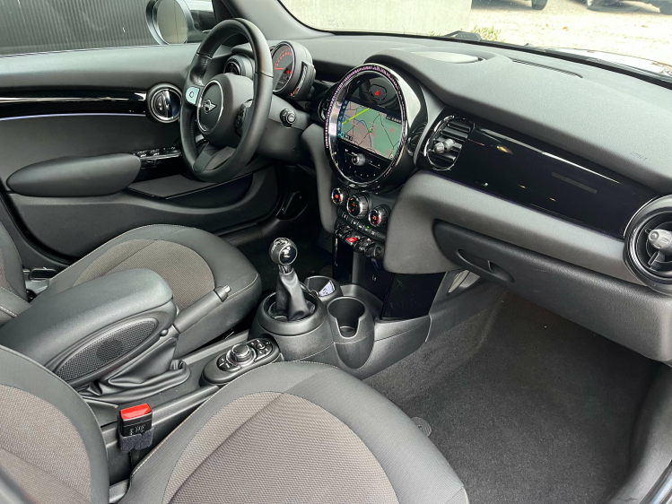 MINI One 1.5i Facelift 5-d Carplay/Sfeerverlichting/Gps/DAB Leconte Motors