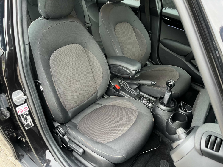 MINI One 1.5i Facelift 5-d Carplay/Sfeerverlichting/Gps/DAB Leconte Motors