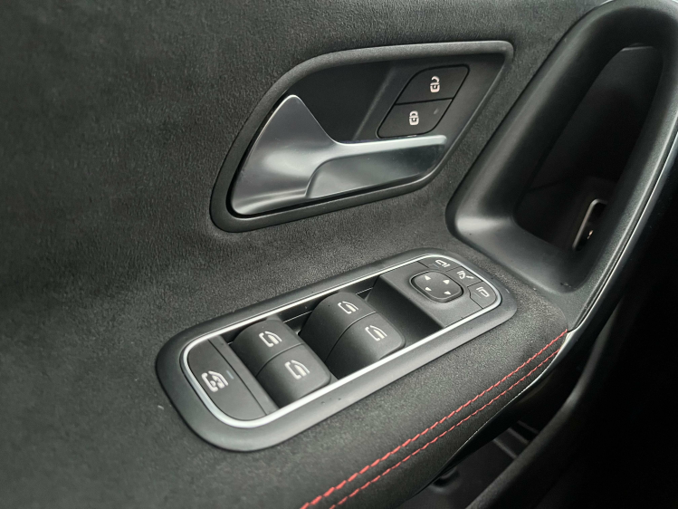 Mercedes-Benz CLA 200 dA AMG-PACK Panodak/Widescreen/Memoryseats/Camera Leconte Motors