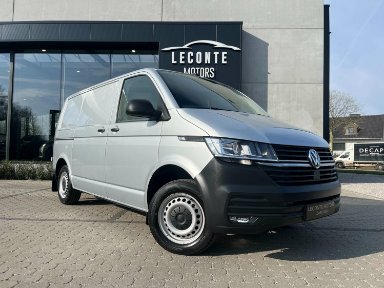 Volkswagen T6.1 Transporter 2.0 TDi DSG Automaat 3-zit/Carplay/Sortimo-rekken Leconte Motors
