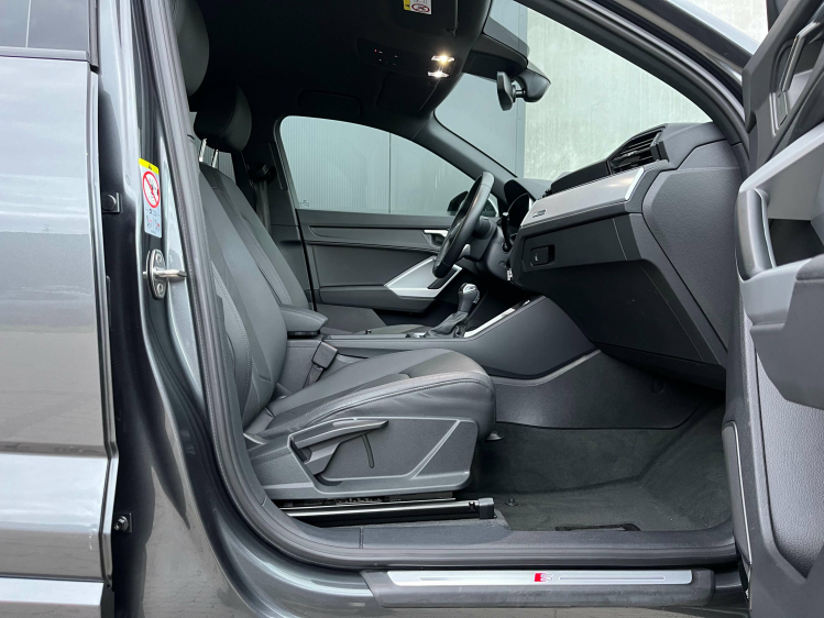 Audi Q3 45 TFSIe Sportback Hybride S-Line Full-LED/Leder.. Leconte Motors