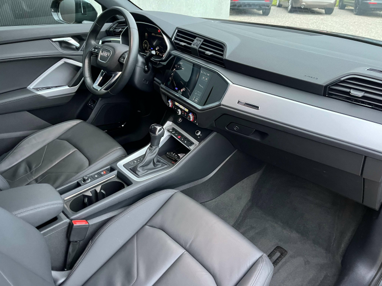 Audi Q3 45 TFSIe Sportback Hybride S-Line Full-LED/Leder.. Leconte Motors