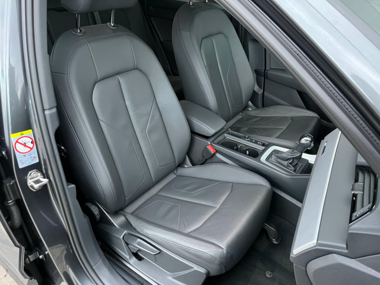 Audi Q3 45 TFSIe Sportback Hybride S-Line Full-LED/Leder.. Leconte Motors