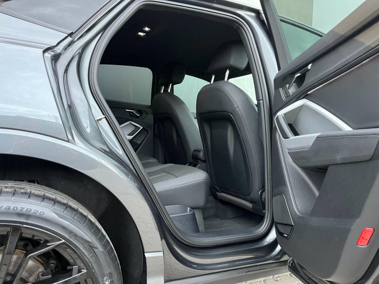 Audi Q3 45 TFSIe Sportback Hybride S-Line Full-LED/Leder.. Leconte Motors